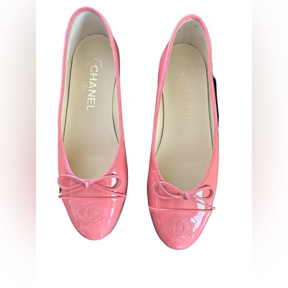 Authentic Chanel flat new - Picture 1 of 10